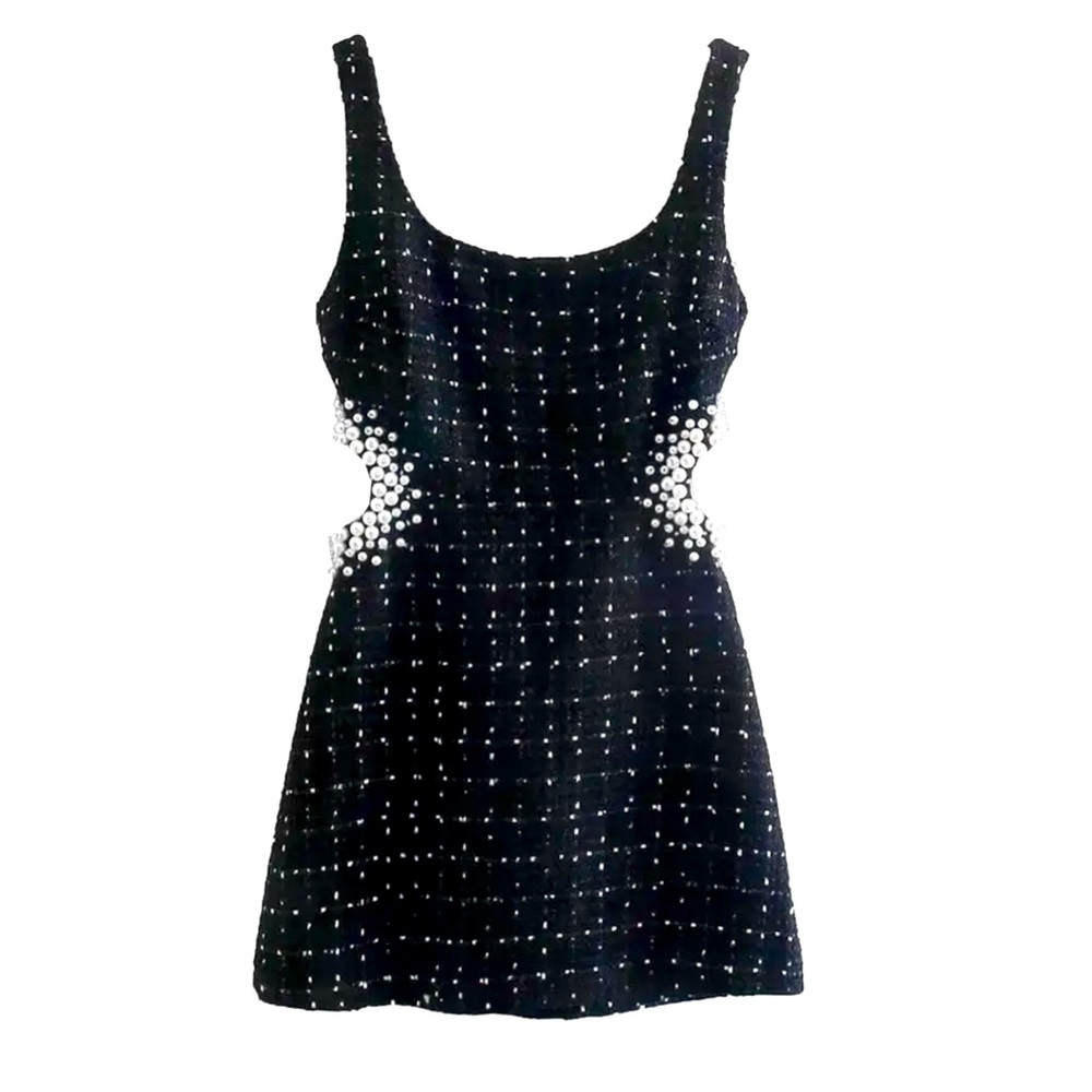 Mini short black dress with pearl design size M